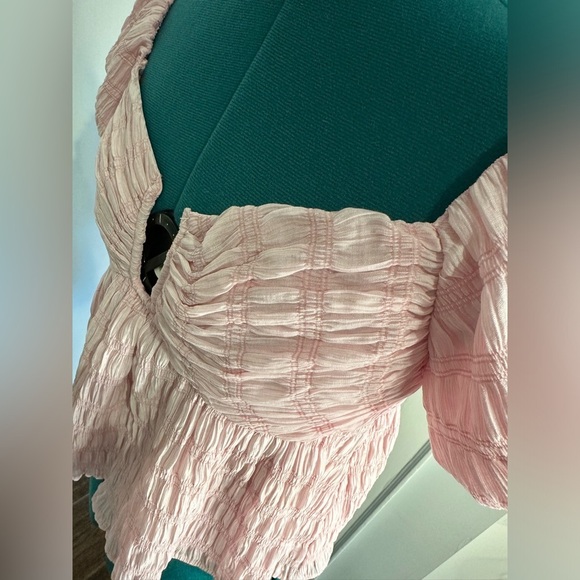 ASTR the Label pink puff top medium - Picture 7 of 16